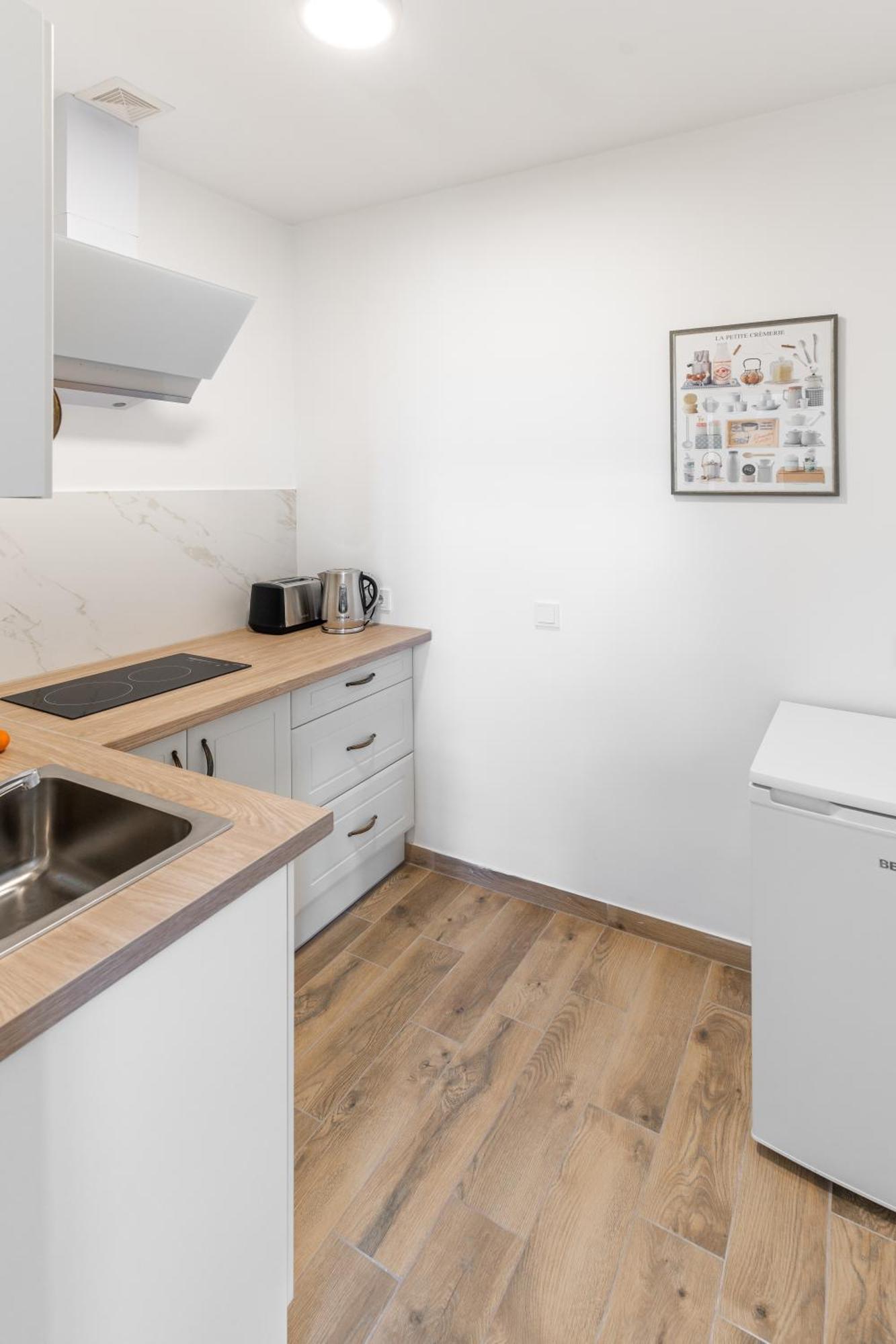 7 Sakalai Hotel Palanga Bagian luar foto