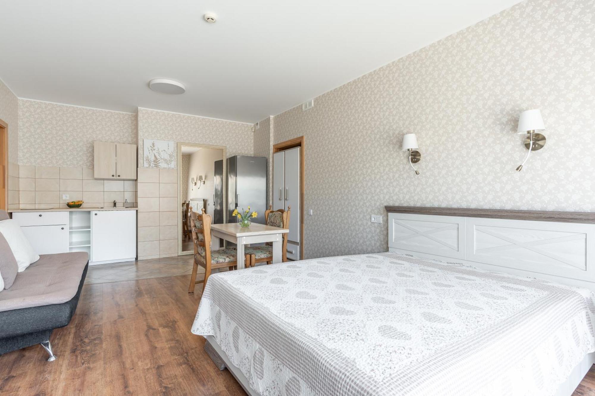 7 Sakalai Hotel Palanga Bagian luar foto